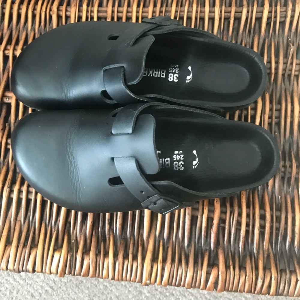 Birkenstock “Exquisite” Boston Clog